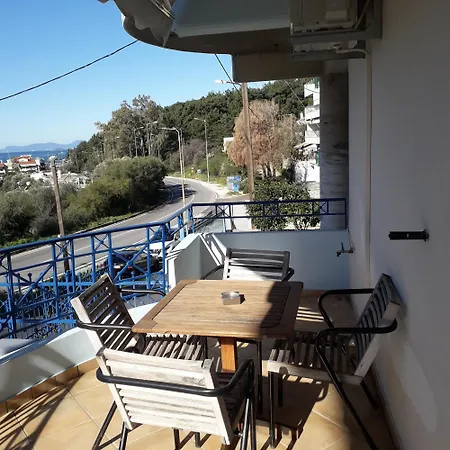 Julia'S Apartment Igoumenitsa Exterior photo